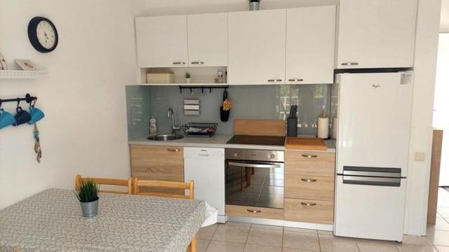 Pinezici Apartman Niccole Exterior photo