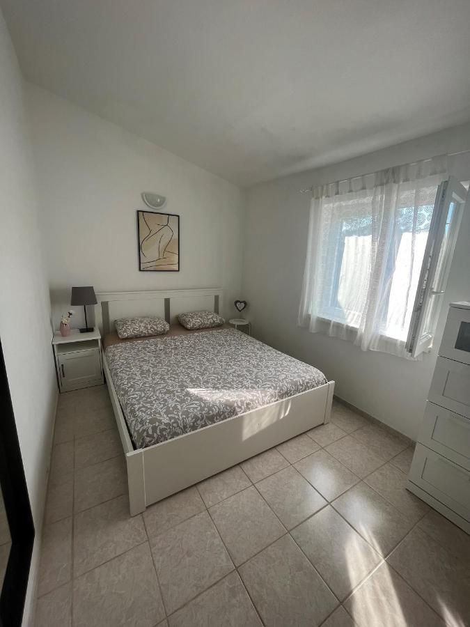 Pinezici Apartman Niccole Exterior photo