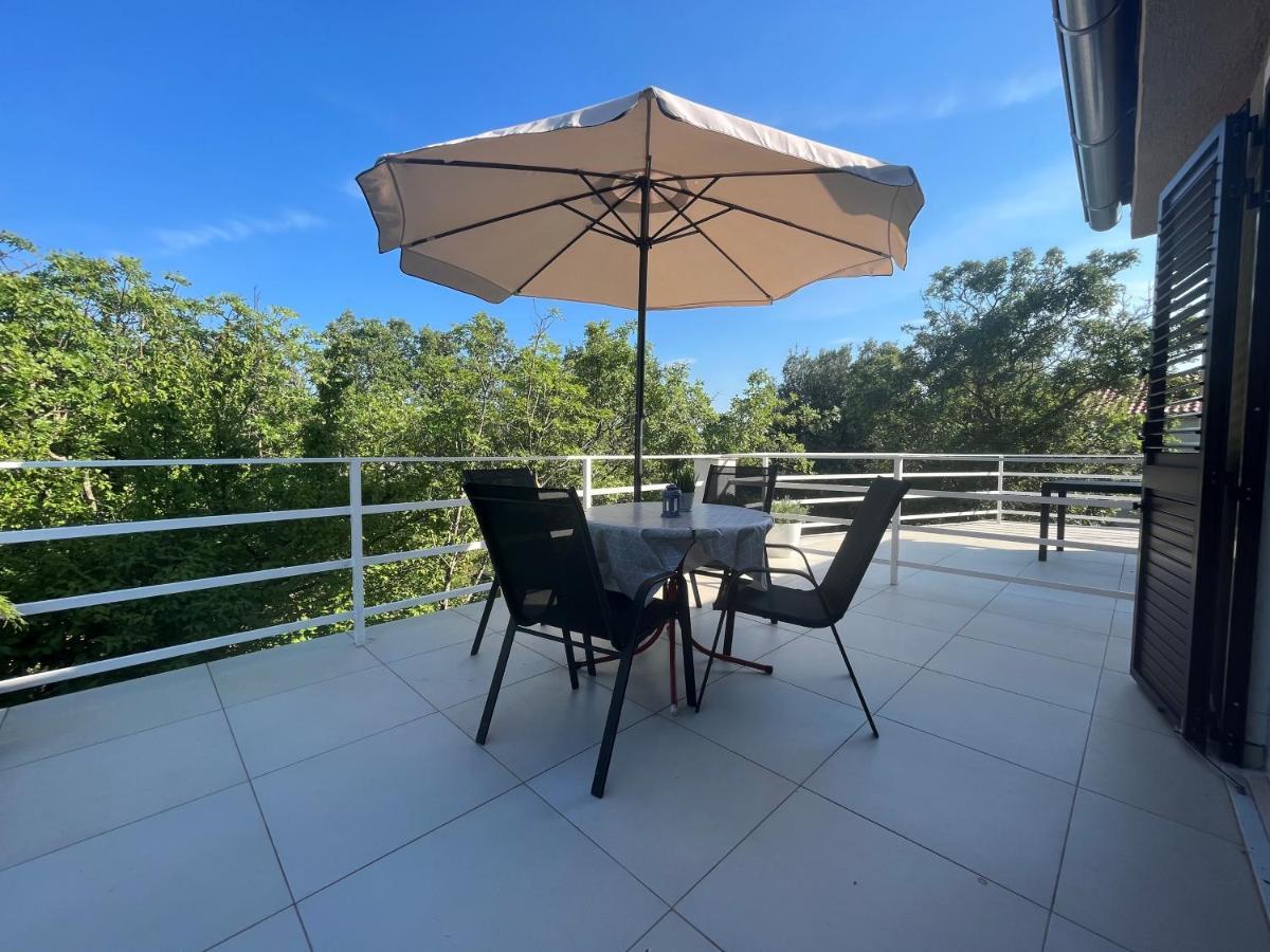Pinezici Apartman Niccole Exterior photo