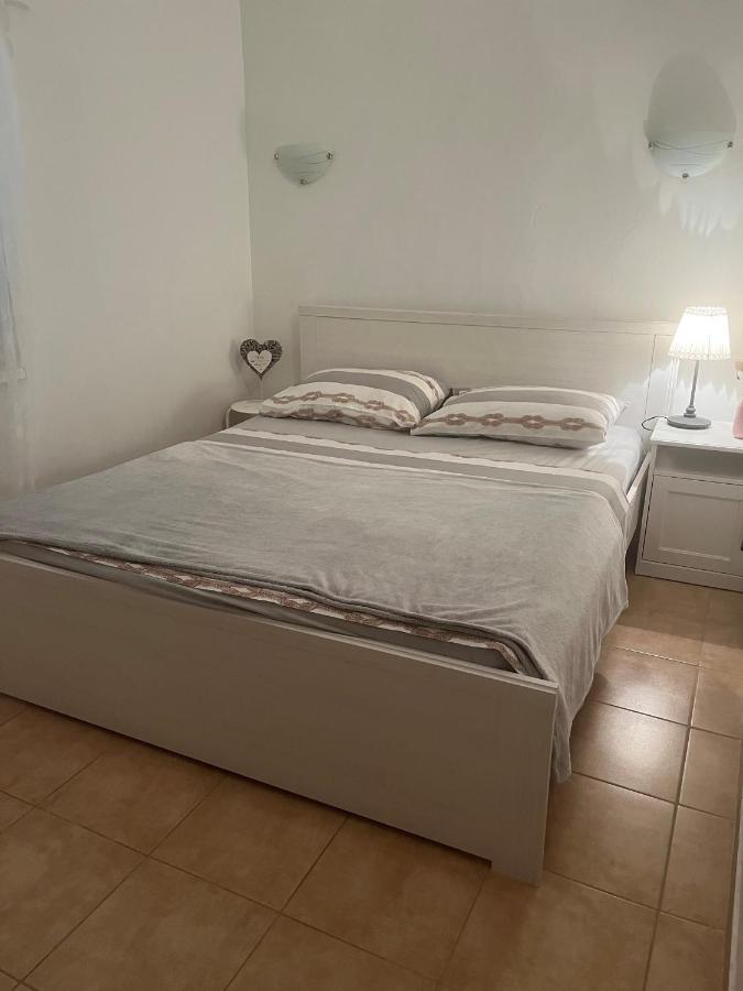 Pinezici Apartman Niccole Exterior photo